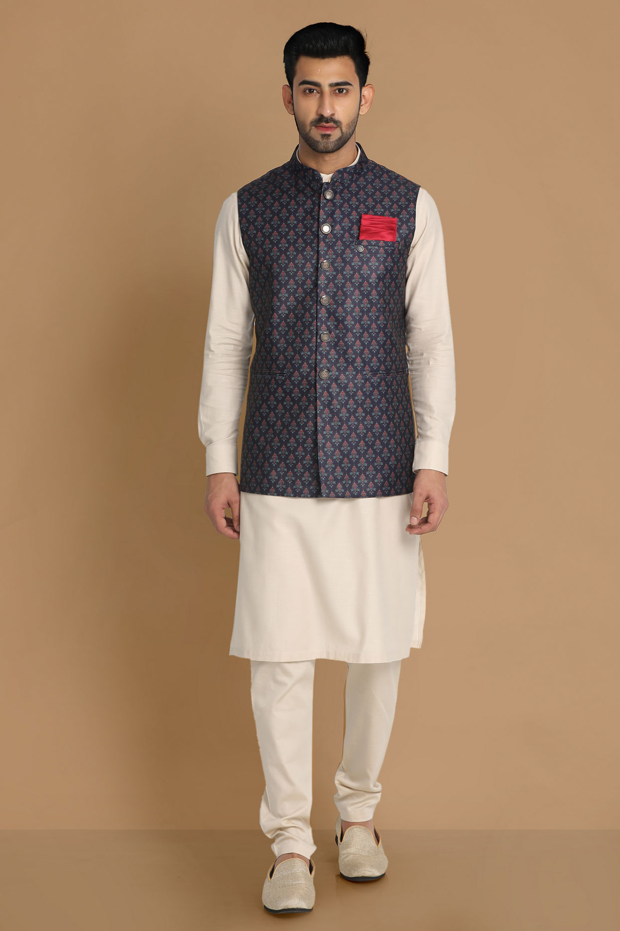 alt message - Manyavar Men Navy Blue Printed Modi Jacket image number 1